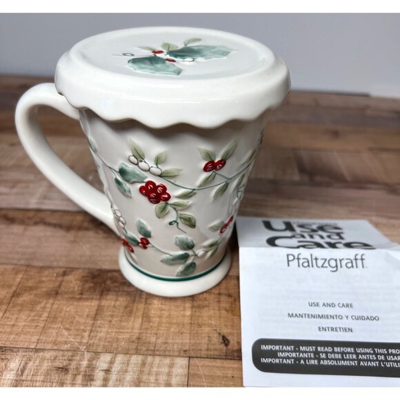 Pfaltzgraff Winterberry Covered Mug 12 oz Ceramic White - Picture 2 of 7